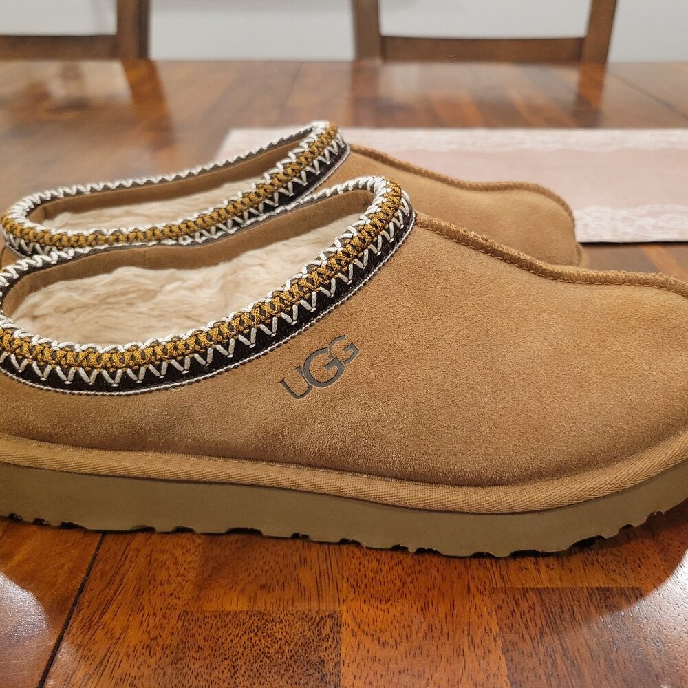 Women's Ugg Tasman Slippers Size 10